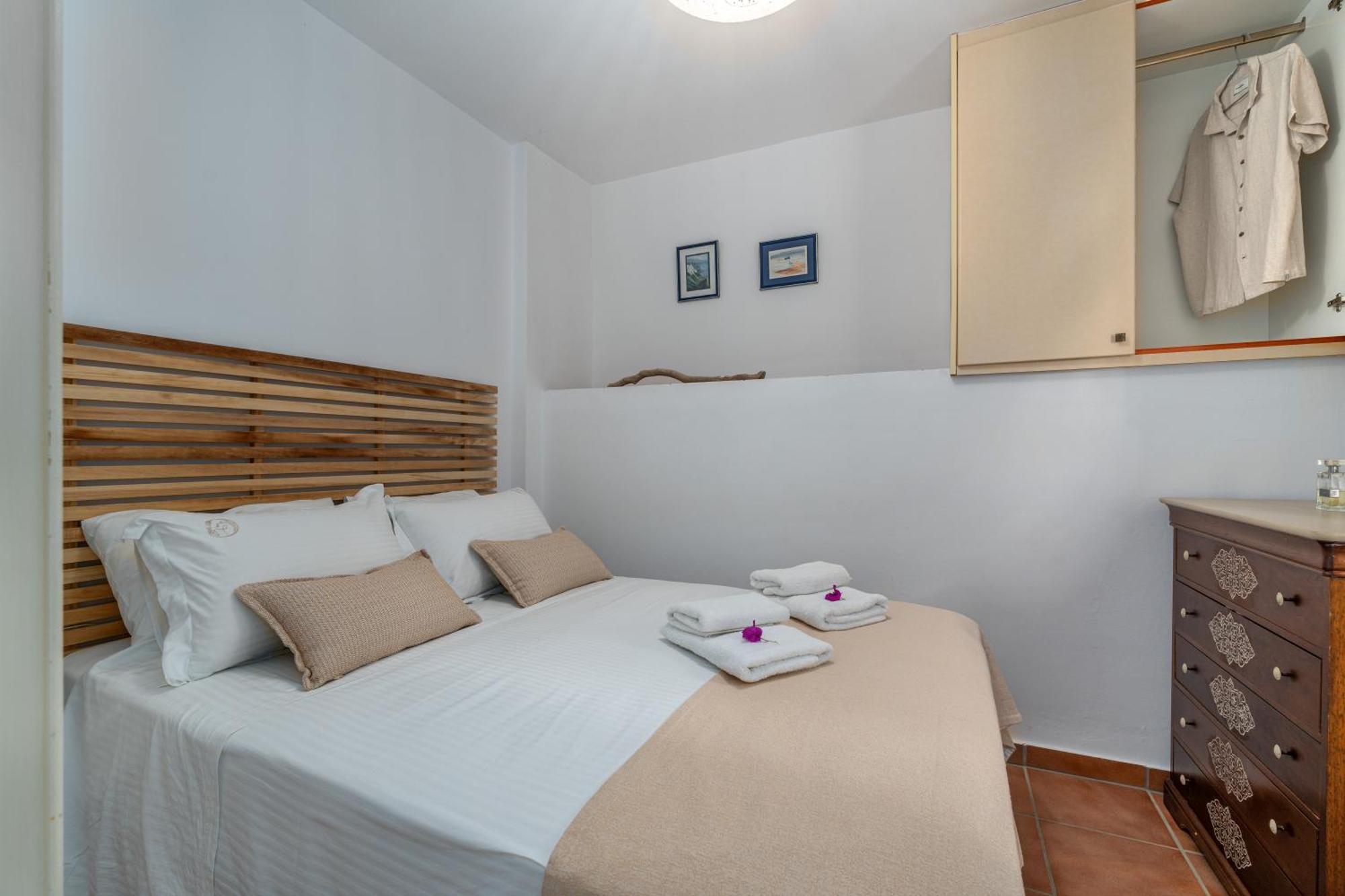 Niovi Seaview Apartments Agioi Apostoloi  Luaran gambar