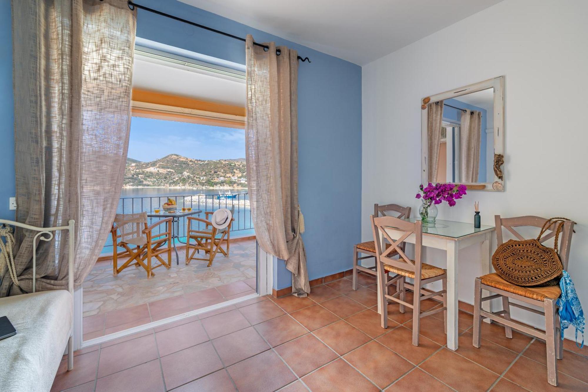 Niovi Seaview Apartments Agioi Apostoloi  Luaran gambar